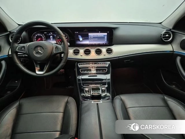 Mercedes-Benz E-Class W213 id 4698961 из Кореи 17