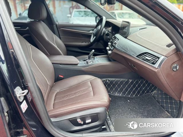 BMW 5 series id 4271325 из Китая 13