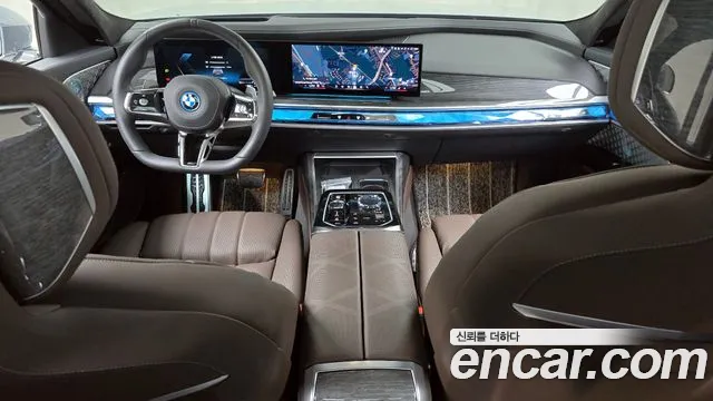 BMW 7 Series (G70) id 2837156 из Кореи 17