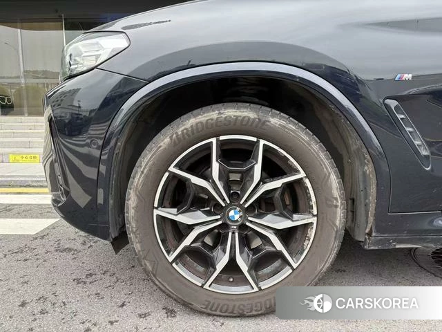 BMW X4 id 4297627 из Китая 17