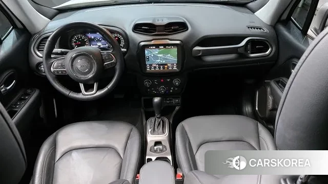 Jeep Renegade id 3771683 из Кореи 17