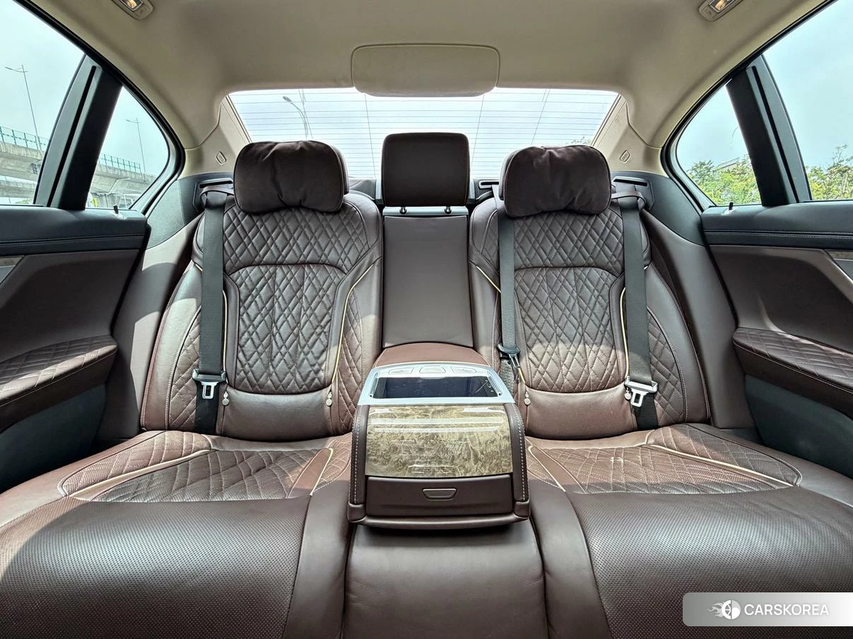 BMW 7 series id 4419210 из Китая 17