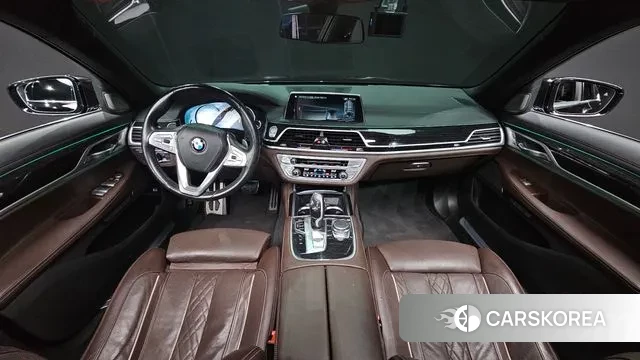 BMW 7 Series (G11) id 3474871 из Кореи 17