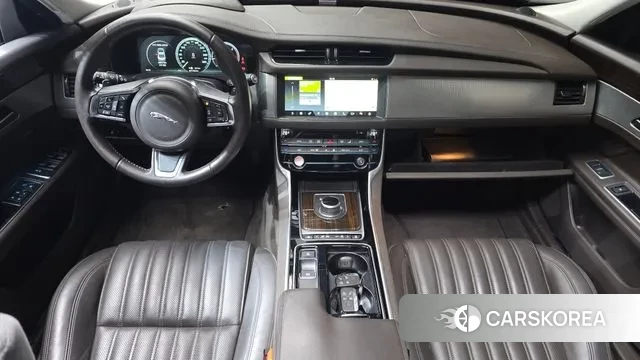 Jaguar XF (X260) id 3449824 из Кореи 17