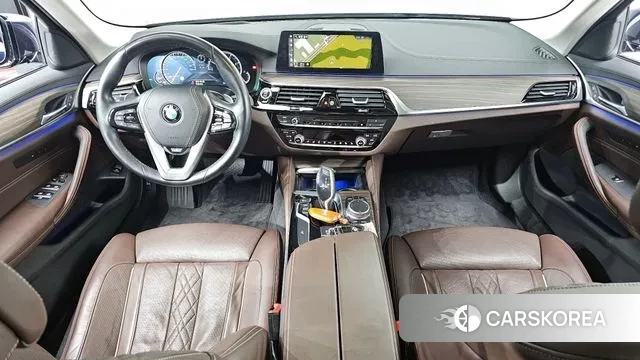 BMW 5 Series (G30) id 3682459 из Кореи 17