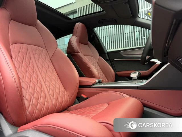 Audi A7L id 4261796 из Китая 8