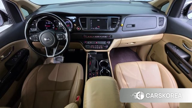 Kia The New Carnival id 4496906 из Кореи 17