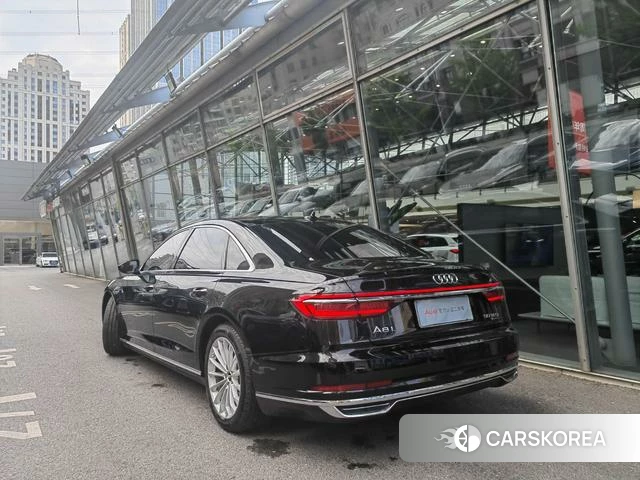 Audi A8 id 4297721 из Китая 7