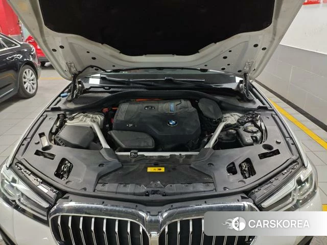 BMW 5 series PHEV id 4394114 из Китая 8