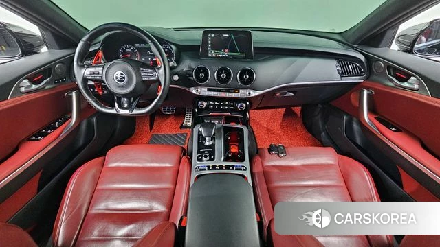 Kia Stinger id 3905589 из Кореи 17