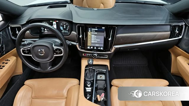 Volvo V90 Cross-Country id 3867299 из Кореи 17