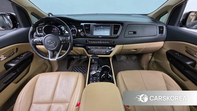 Kia The New Carnival id 3829236 из Кореи 17