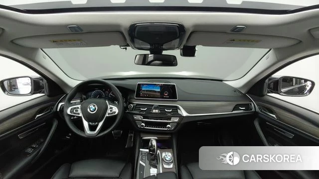 BMW 5 Series (G30) id 4285444 из Кореи 17