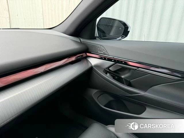 BMW 5 Series (G60) id 4479924 из Кореи 10
