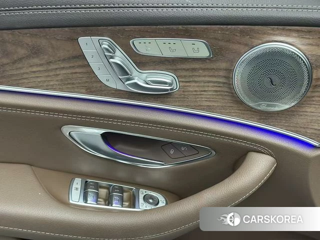 Mercedes-Benz E-class id 4298470 из Китая 13