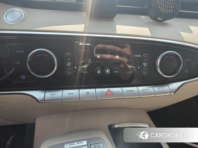 Genesis GV70 id 4282857 из Кореи 9