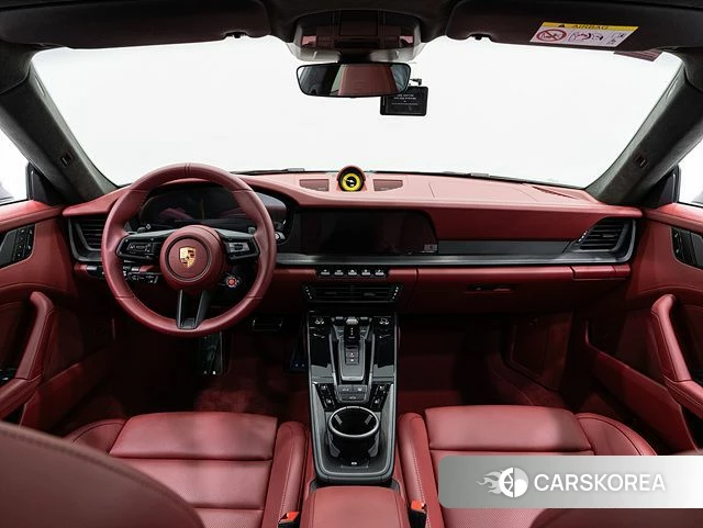 Porsche 911(992) id 4602271 из Кореи 17