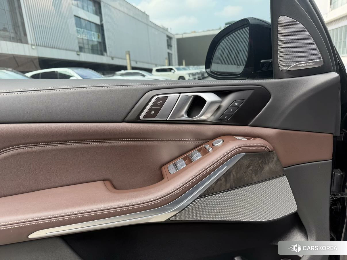 BMW X5 id 4514707 из Китая 17