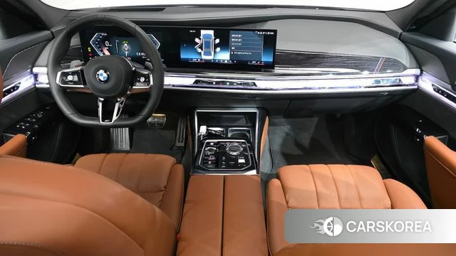 BMW 7 Series (G70) id 3810844 из Кореи 17