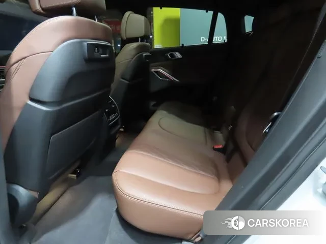 BMW X6 (G06) id 3338703 из Кореи 17