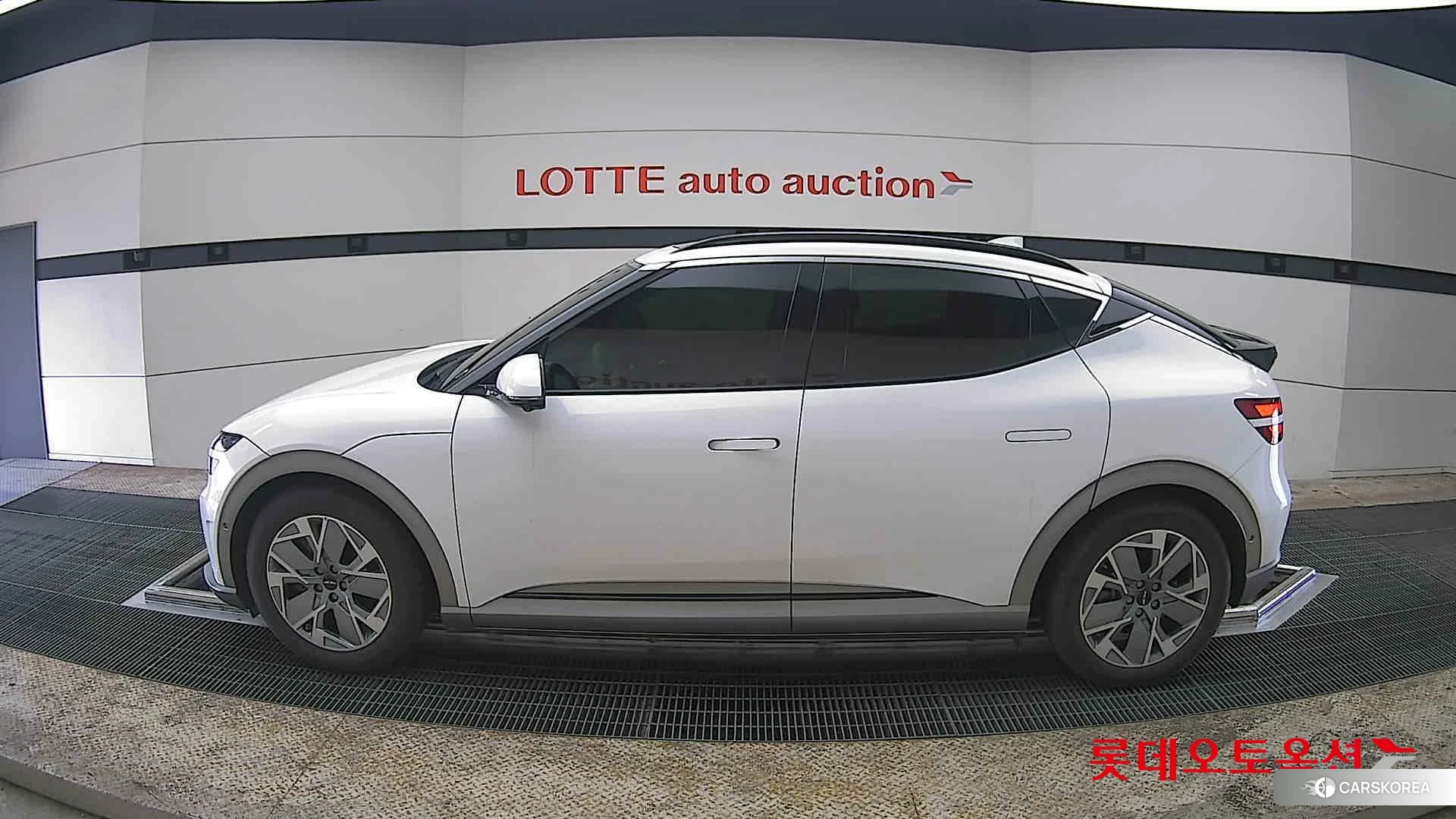 Hyundai GV60 id 3882059 из Кореи 35