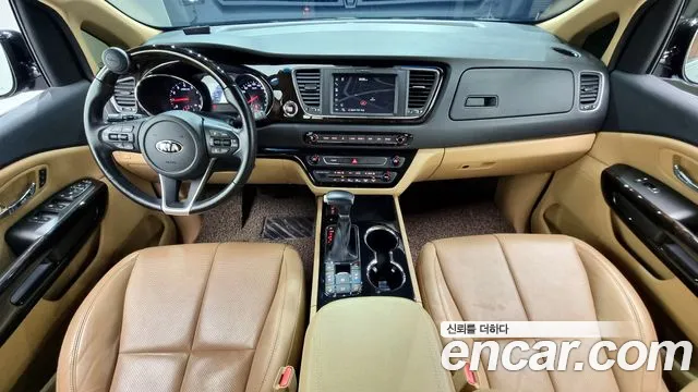 Kia The New Carnival id 2261015 из Кореи 17