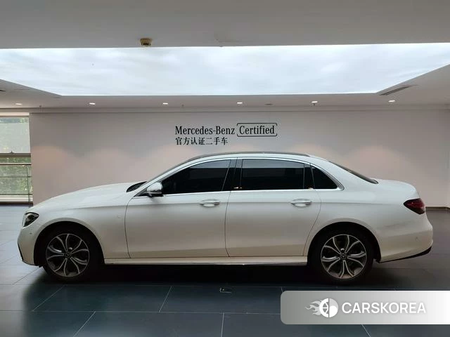 Mercedes-Benz E-class id 4300166 из Китая 17