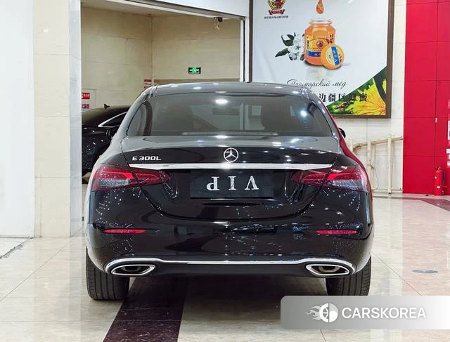 Mercedes-Benz E-class id 4348381 из Китая 15