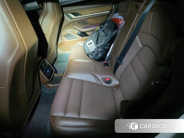 Porsche Taycan id 4343721 из Кореи 8