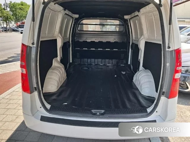 Hyundai The New Grand Starex id 3479910 из Кореи 13