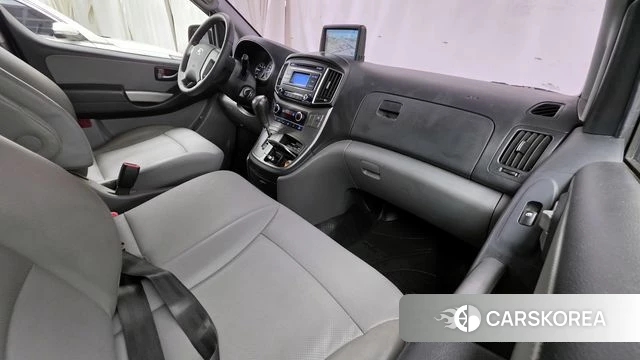 Hyundai The New Grand Starex id 3834578 из Кореи 17