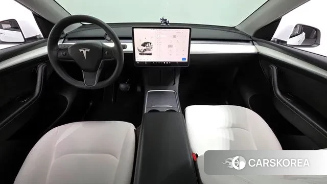Tesla Model Y id 3776398 из Кореи 17