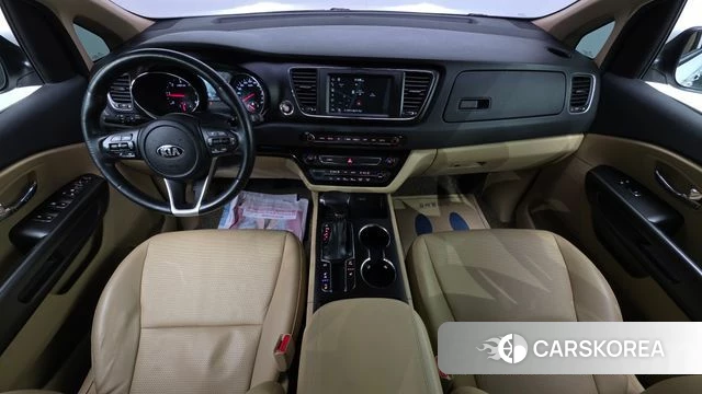 Kia The New Carnival id 3899716 из Кореи 17