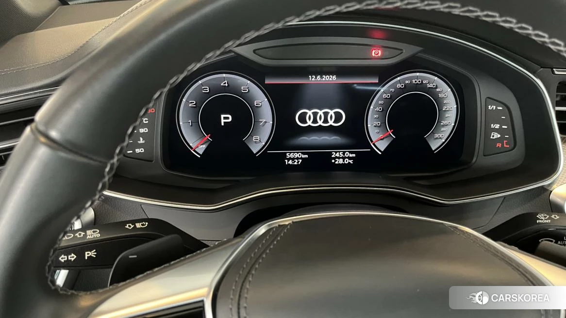 Audi A6L id 4461427 из Китая 7