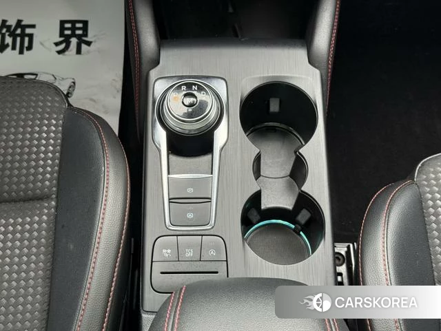 Ford Fox id 3882256 из Китая 33