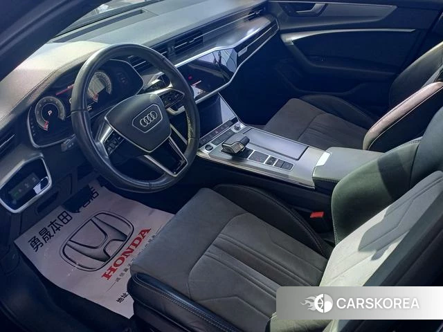 Audi A6L id 4236389 из Китая 7