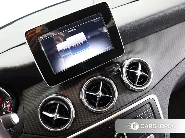 Mercedes-Benz GLA-Class X156 id 3698439 из Кореи 17