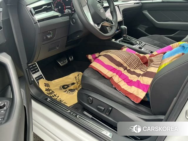 Volkswagen CC id 4260097 из Китая 9