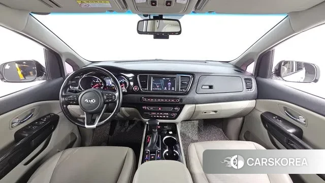 Kia The New Carnival id 3717994 из Кореи 17