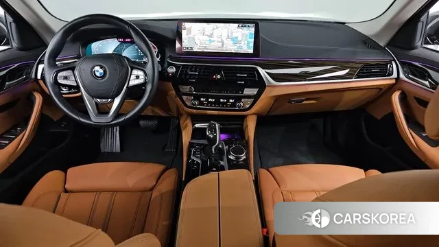 BMW 5 Series (G30) id 3377800 из Кореи 17