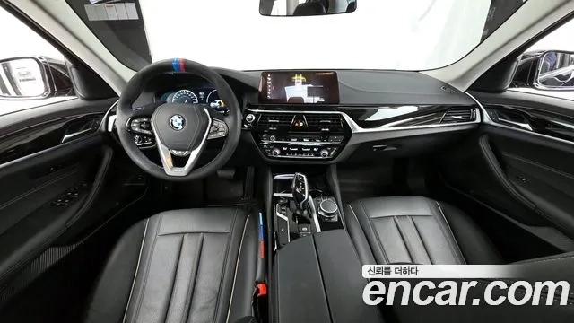 BMW 5 Series (G30) id 2907671 из Кореи 17