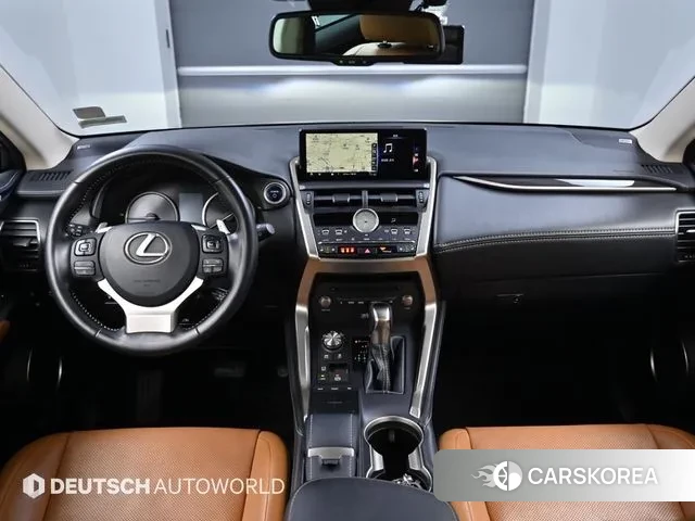 Lexus NX300h id 3636444 из Кореи 17