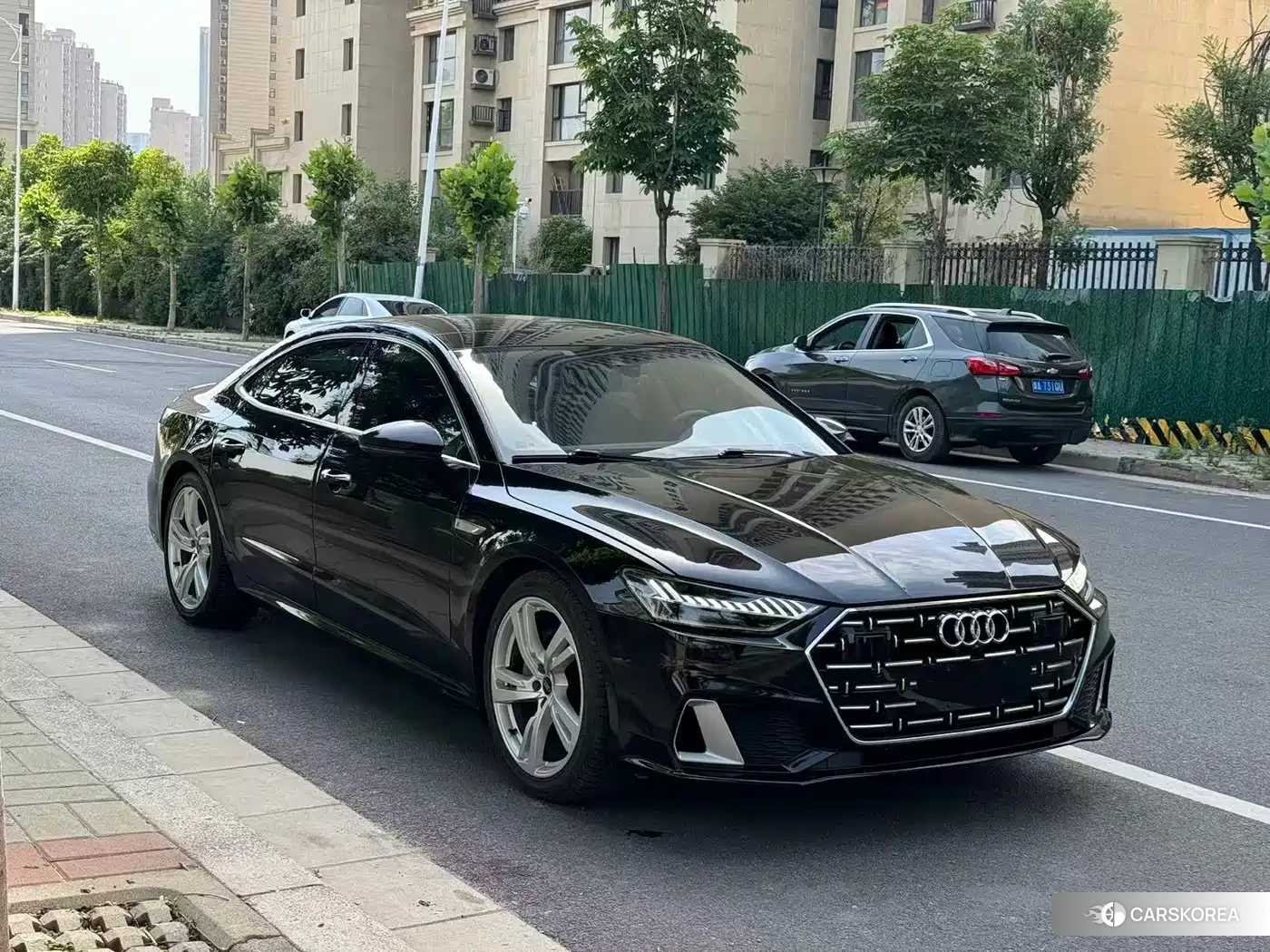 Audi A7L id 4685915 из Китая 7