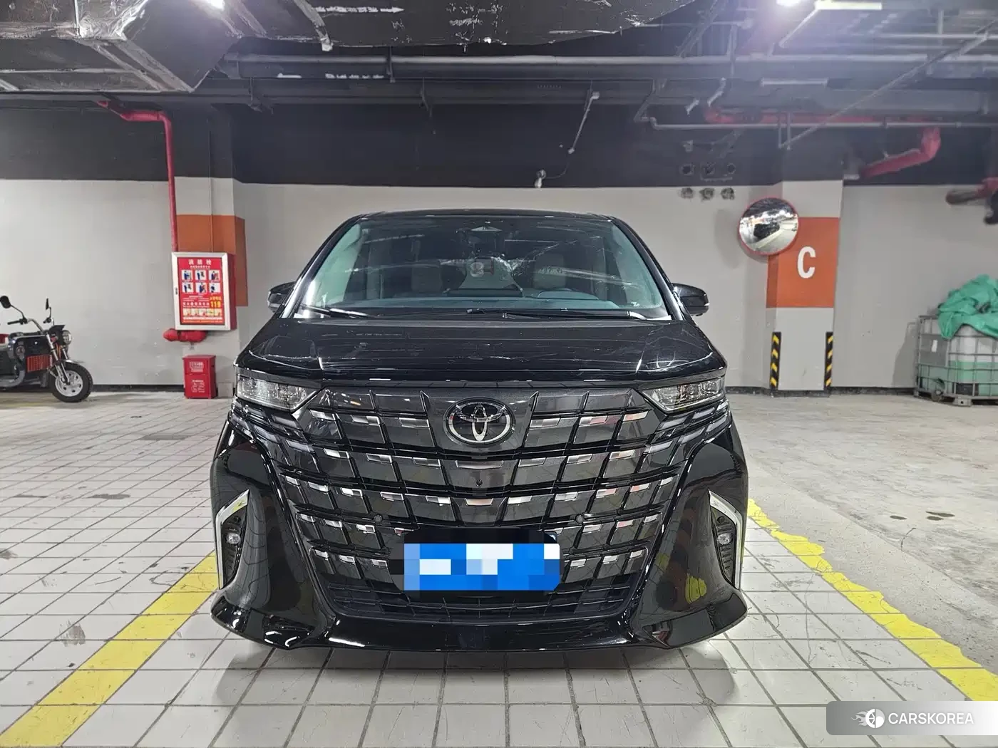 Toyota Elfa id 4583816 из Китая 7