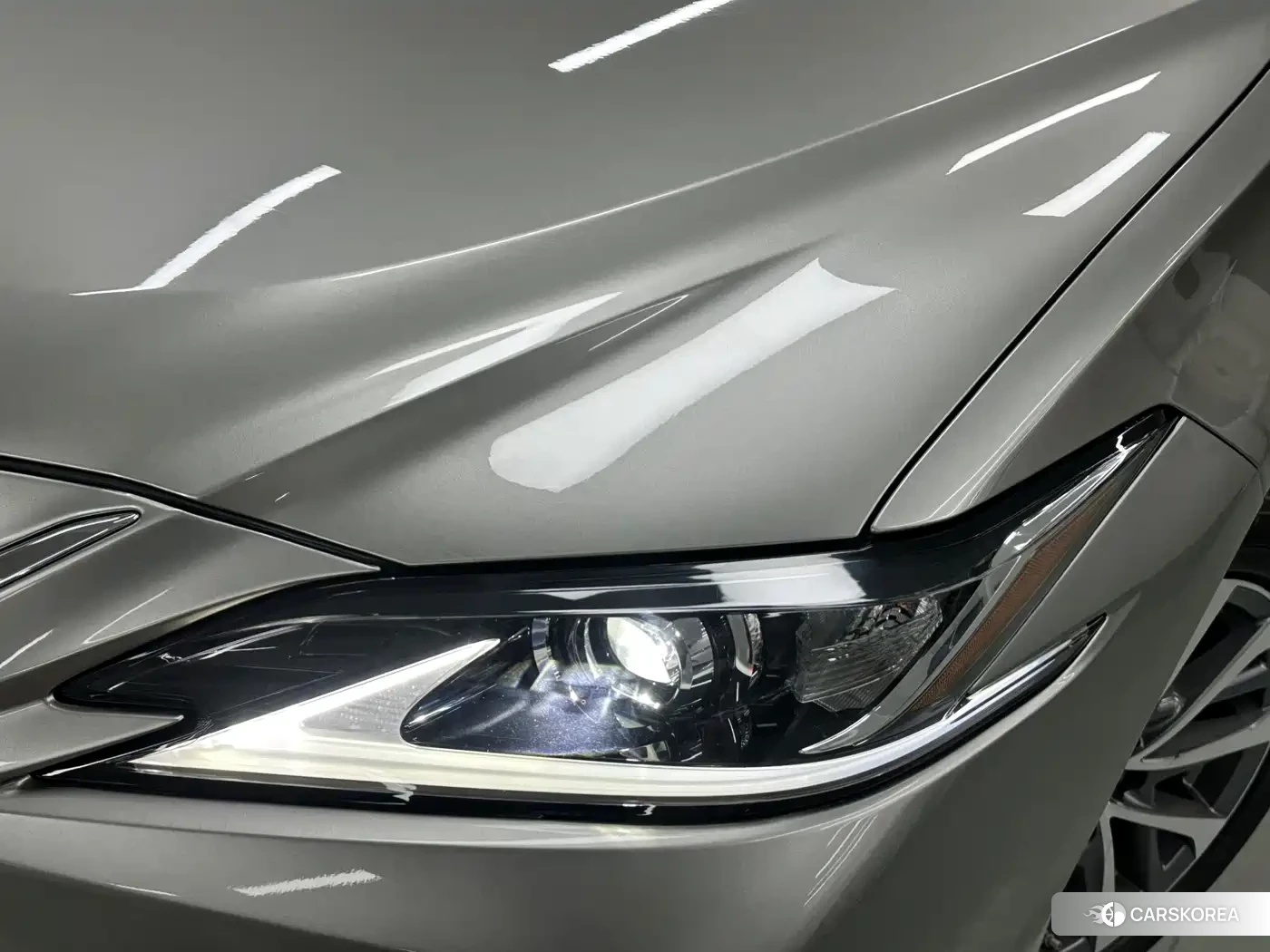 Lexus ES id 4565386 из Китая 12