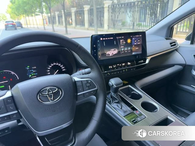 Toyota Saina id 4291535 из Китая 7