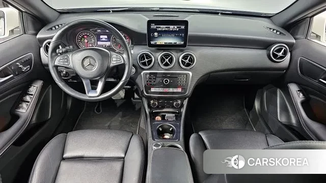 Mercedes-Benz A-Class W176 id 3541667 из Кореи 16