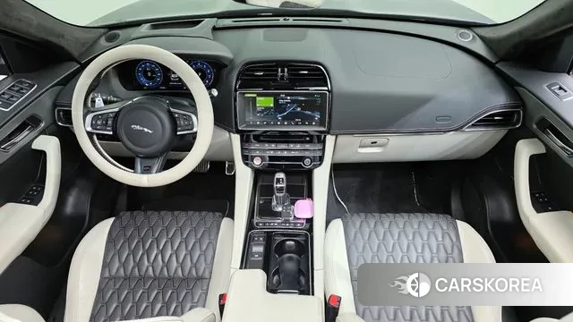 Jaguar F-PACE id 3499361 из Кореи 17