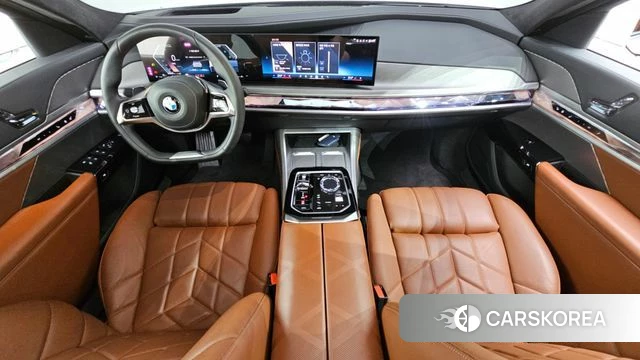BMW 7 Series (G70) id 4774134 из Кореи 31