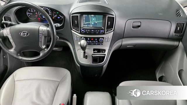 Hyundai The New Grand Starex id 3917535 из Кореи 17